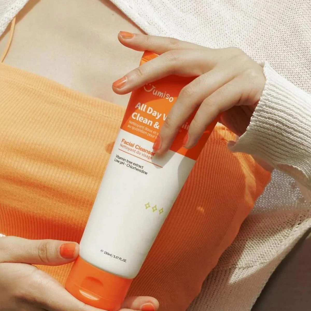 All Day Vitamin Clean & Mild Facial Cleanser - 150 ml - Image 3