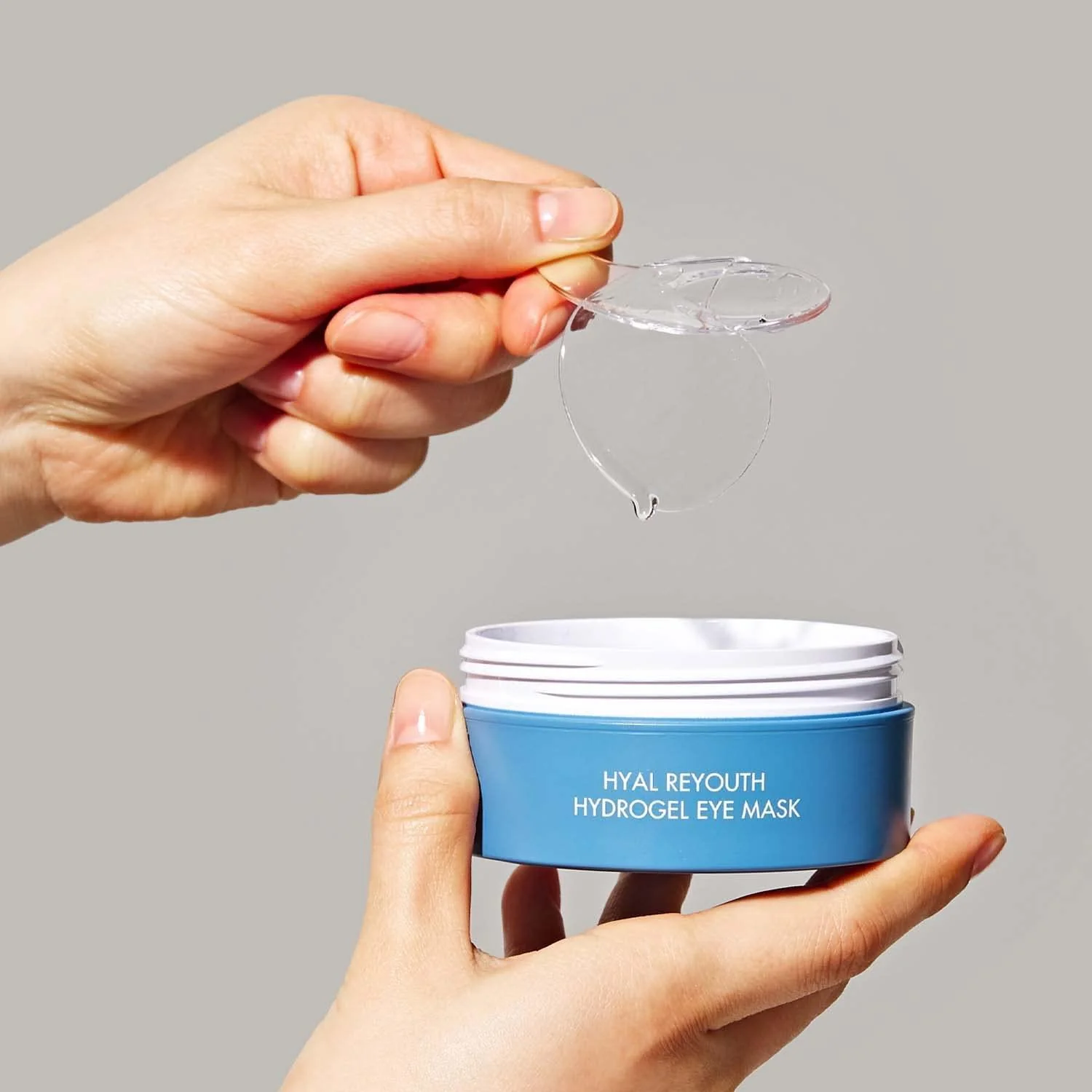 Hyal Reyouth Hydrogel Eye Mask - 90g (60 patches) - Image 3