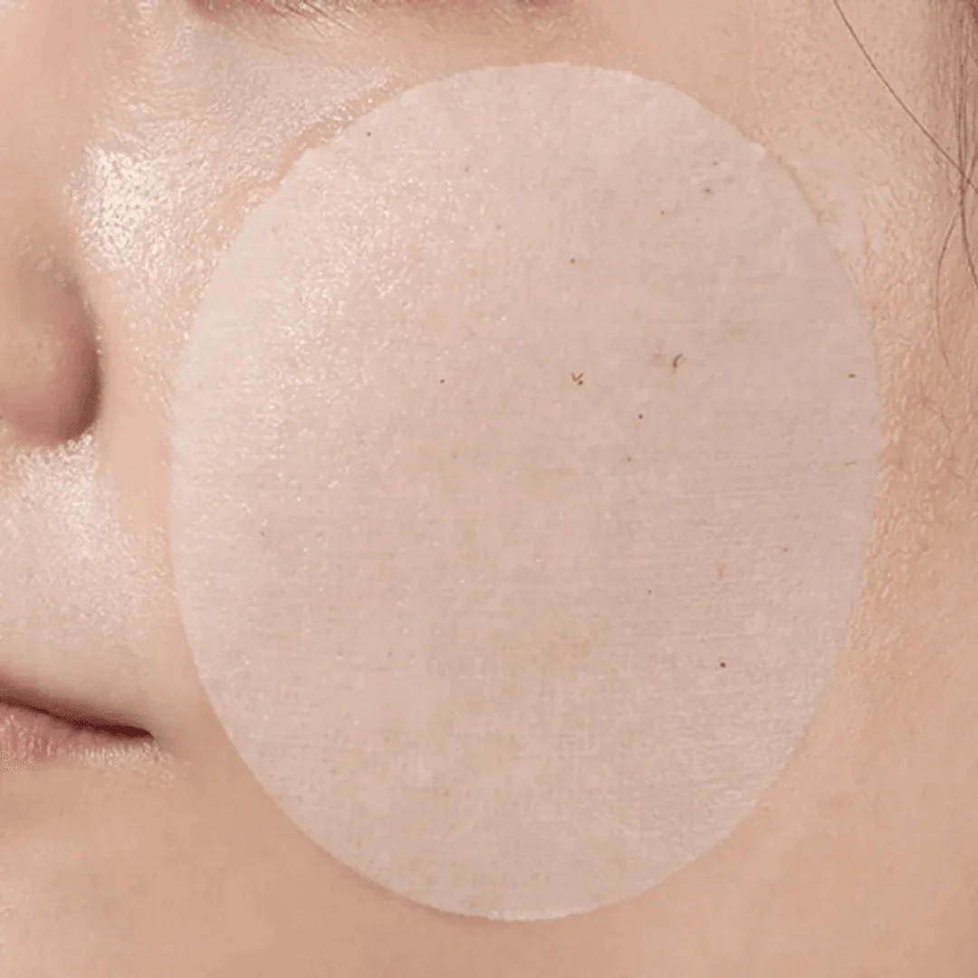 No.3 Radiance Glowing Jumbo Essence Pad - 70 Pads - Image 3