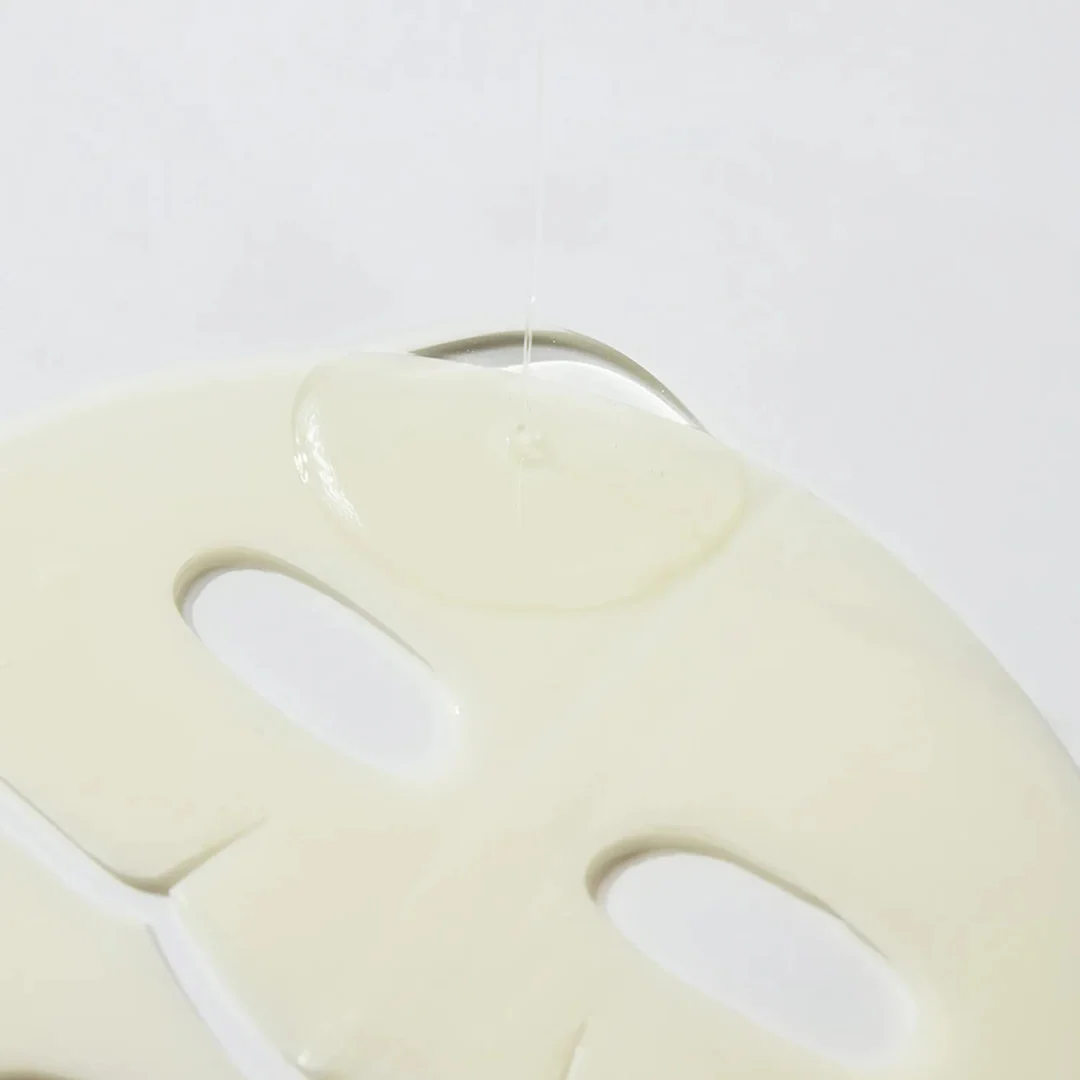 Radiant Vita Niacinamide Real Deep Mask - 4 Sheet Masks - Image 2